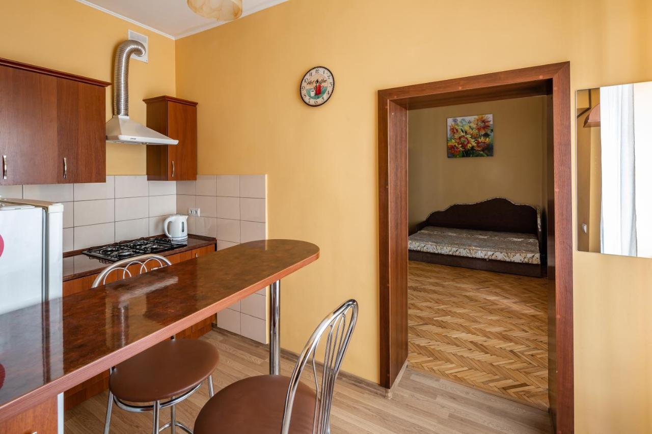 Apartment On Yana Zhizhky Lviv Eksteriør billede