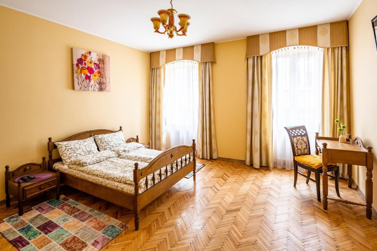 Apartment On Yana Zhizhky Lviv Eksteriør billede