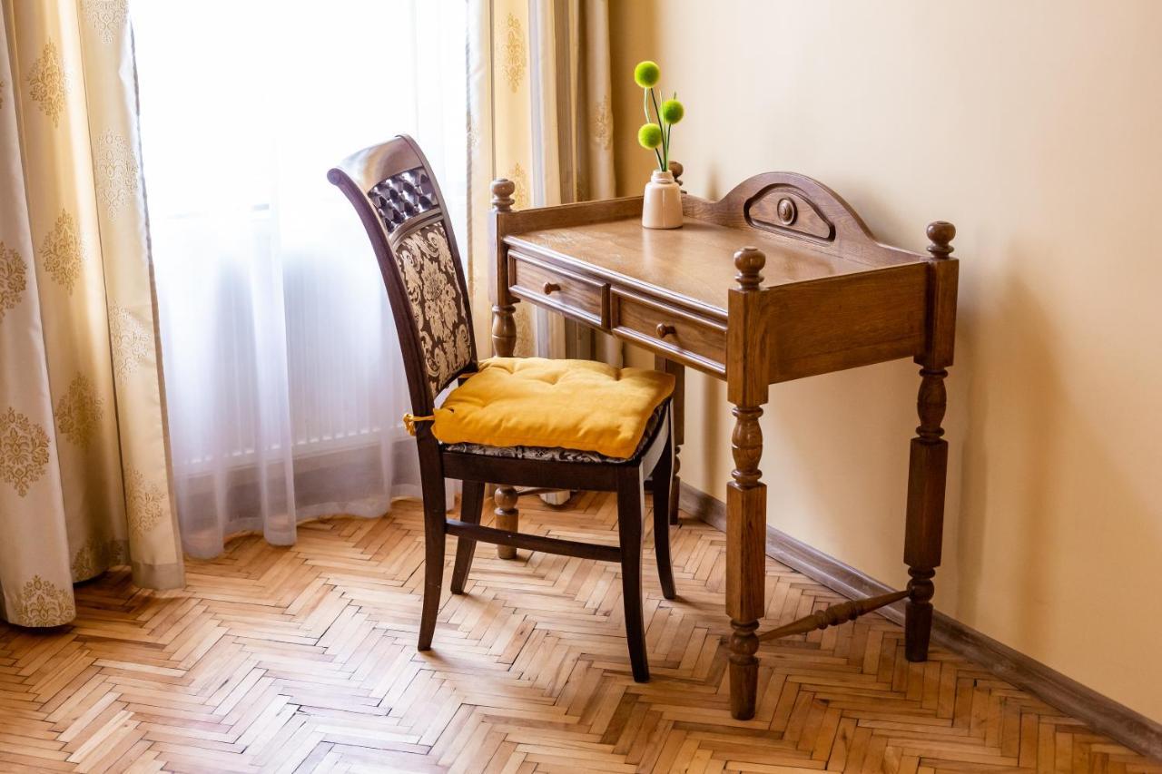 Apartment On Yana Zhizhky Lviv Eksteriør billede