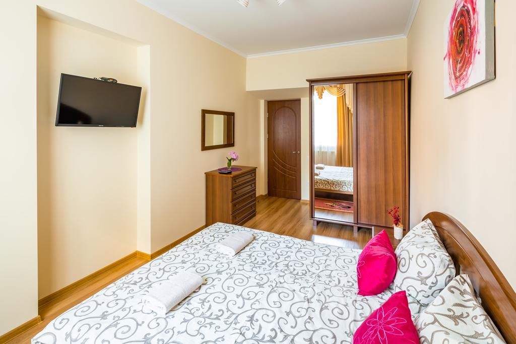 Apartment On Yana Zhizhky Lviv Eksteriør billede